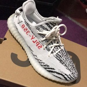 Zebra yeezys